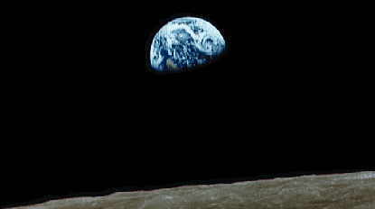 Earth From Moon 4.9KB